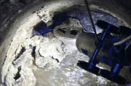 Fatberg removal from manhole